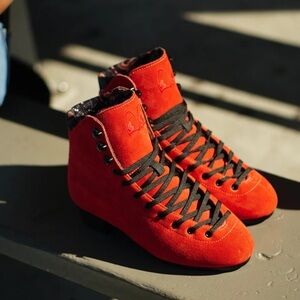 Tia Pitman Chuffed Roller skates